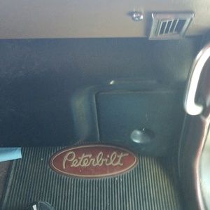 Meet your Posher, Kerri